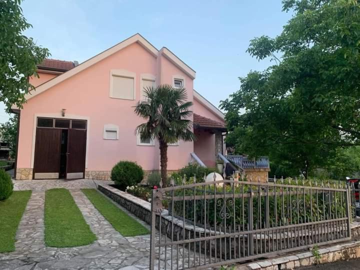 Villa Melograno Mostar Exterior photo